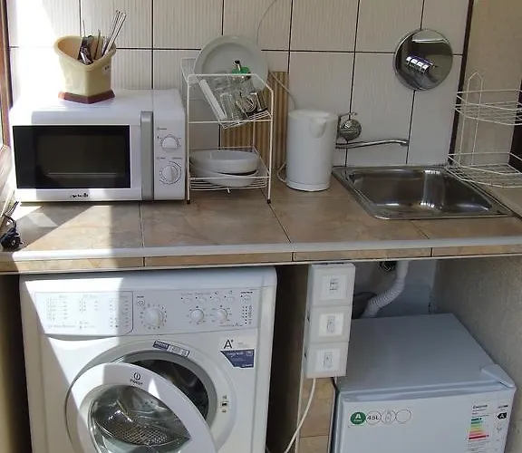 Varnaflats Guest בית הארחה 2*