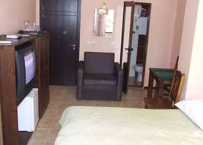 Varnaflats Guest וארנה