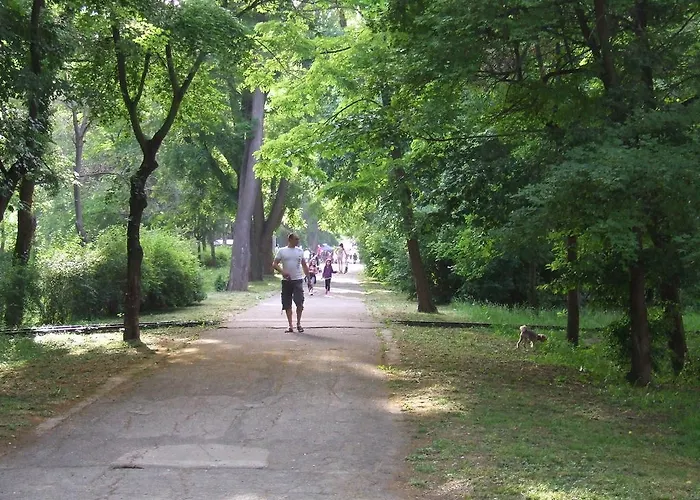 בית הארחה Varnaflats Guest 2*