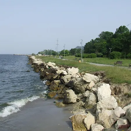 Varnaflats Guest Guest house Varna